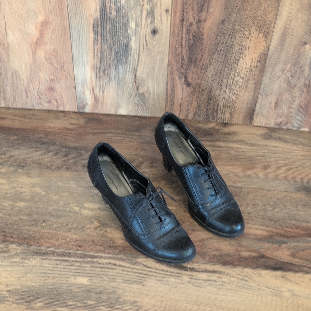 croft & barrow Black Arlie Lace-Up Low Heel Oxfords 8.5         AB152